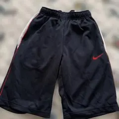 NIKE DRI-FIT ショートパンツ ブラック Sサイズのサムネイル