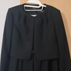 東京ソワール ungaroブラックフォーマル　ワンピースセットアップ＋バッグ36