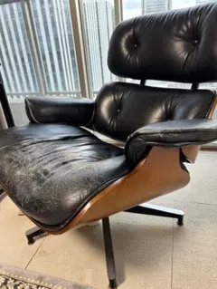 黒 レザー アームチェア 使用感あり