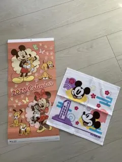 2026年 ミッキーマウス 壁掛けカレンダー　タオル