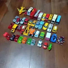 トミカ ミニカー ジャンク品 まとめ売り 16台セット - メルカリ