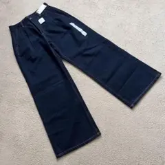 新品タグ☆GU デニムタックトラウザー　M 66cm