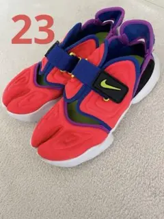 【美品】NIKE ナイキ　ウィメンズ　スニーカー　アクアリフト　23.0cm