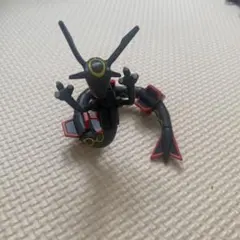モンコレ　ML-31 黒いレックウザのサムネイル