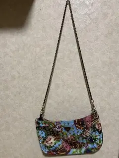 【値下げしました】ショルダーバッグのサムネイル