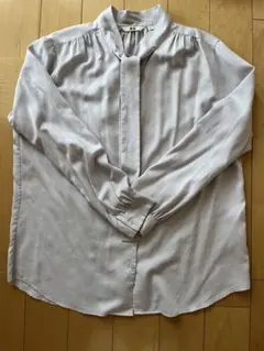 UNIQLO 長袖ブラウス　薄紫 Mサイズ