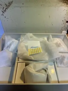 Noritake フルーツモチーフ カップセット