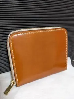 コードバン　ラウンドファスナー　ミドルウォレット　キャメル