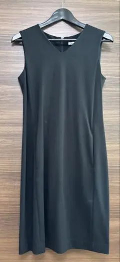セオリーリュクス38サイズ　ブラック ノースリーブ ひざ丈ワンピース
