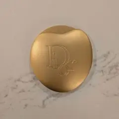 Christian Dior ゴールド ハート型ミラー - メルカリ