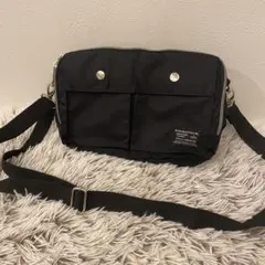 【良品】ALPHA INDUSTRIES ブラックショルダーバッグ