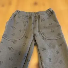 カーキの動物・乗り物プリントパンツ