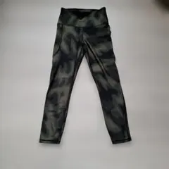 新品未使用　Under Armour レギンス SM/P/CH