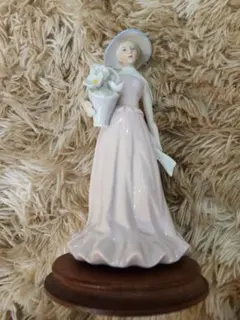 2025年最新】リヤドロ 置物の人気アイテム - メルカリ