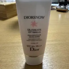 P*n様 DIORSNOW ULTIMATE UV SHIELD 30mLのサムネイル