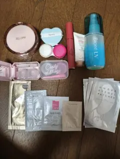 【15個セット】メイクアップトライアルセット　リップ他