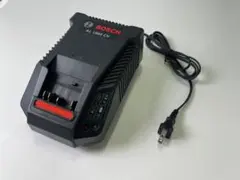 【未使用新品】BOSCH 18V リチウムイオンバッテリー&充電器セット BOSCH 18V🤯リチウムイオンバッテリー&充電器セットの通販 by せやねん