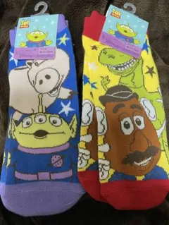 ディズニー　トイストーリー　靴下2点セット