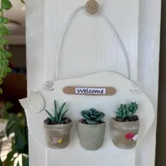 ビンテージ加工鉢多肉植物　ウェルカムボード　ハンドメイド　樹脂粘土