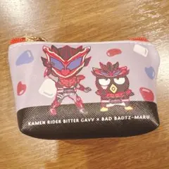 仮面ライダーガヴ　サンリオ　コラボ　ポーチ　ビターガヴ　ばつ丸