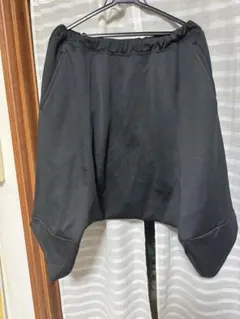 ブラック サルエルパンツ ストレッチ素材