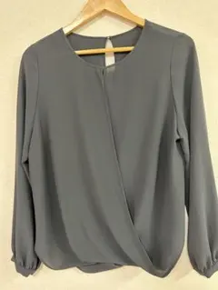 新品同様ダブルスタンダード（SOV）グレー ラップスタイル 長袖シャツ