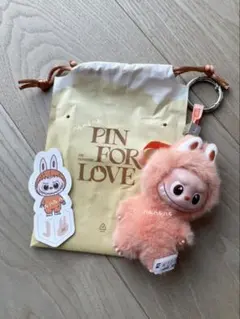 【J オレンジ】ラブブPOPMART PIN FOR LOVE イニシャル