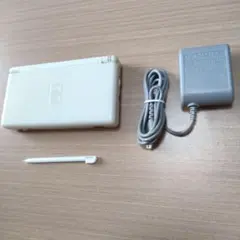 任天堂 Nintendo DS Lite 保護ケース 充電ケーブル ペン - メルカリ