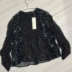 新品未使用タグ付き　ヌキテパ　フラワープリントブラウス