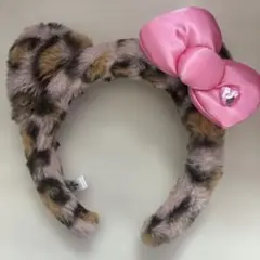【美品】ユニバ ハローキティ カチューシャ ヒョウ柄 ピンクリボン USJ