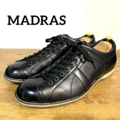✨未使用級✨MADORASブラック　レザー スニーカー レースアップのサムネイル