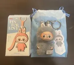 新品　PIN FOR LOVE ラブブ　ポップマート　イニシャル　W
