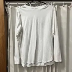 UNIQLO ユニクロ 長袖カットソー ホワイト Lサイズのサムネイル