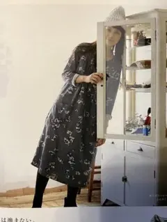 美品♪サニークラウズ滲み花ワンピース