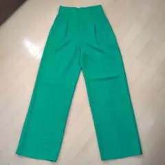 GU サイズ Ｓ グリーン タック入りパンツ