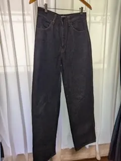 本日昼頃までの出品　最終価格　まとめ買いお得　ユニクロ　デニム　ジーンズのサムネイル