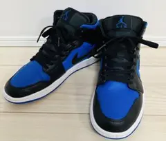 【メルカリ便】NIKEナイキのエアジョーダン 1 MID 26.5cm