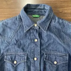 UNITED COLORS OF BENETTONのデニム長袖シャツのサムネイル