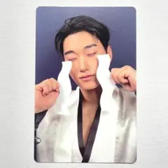 ATEEZ サン ポップアップ GOLDEN HOUR Tシャツ トレカ - メルカリ