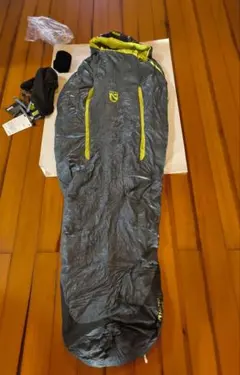 新品　ニーモ　カユ30 　シュラフのサムネイル