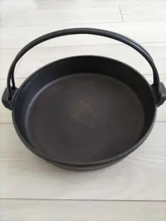 【期間限定】鉄製 すき焼き鍋 26cm 取っ手付き　南部鉄器　南部ツル付のサムネイル