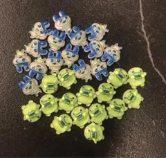 ネイルパーツ　たまごっち　30個