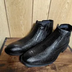 ブラックレザー クロコダイル風ブーツ