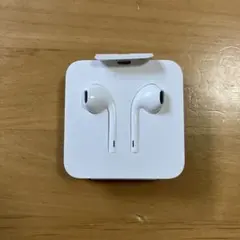 iPhone 純正Lightningイヤホン