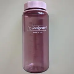 Item thumbnail for item ce2265b2-df3c-4a55-8296-aae926414249