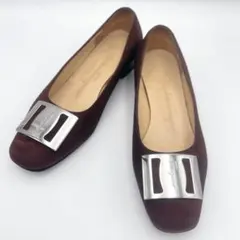 サルヴァトーレフェラガモ バックル パンプス スエード 21 ブラウン