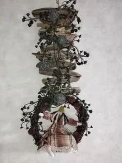 流木インテリア 　壁飾り 　人形