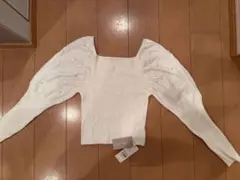 セゾンドパピヨン　パフスリーブニット