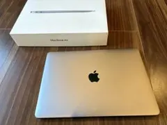 Apple MacBook Air 13インチ スペースグレイ