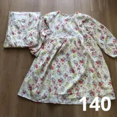 ［新品］ベルメゾン　花柄袖ギャザー切替ワンピース　140 双子